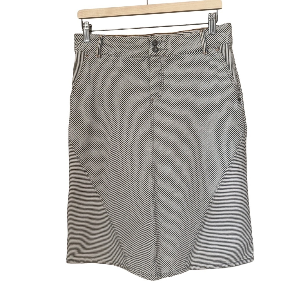 PILCRO Anthropologie Railroad Stripe Denim Skirt A-Line Blue and White Size 28 - Picture 6 of 16